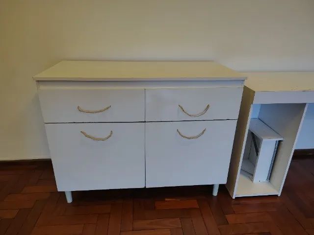 Kitchen cabinet / dresser for donation