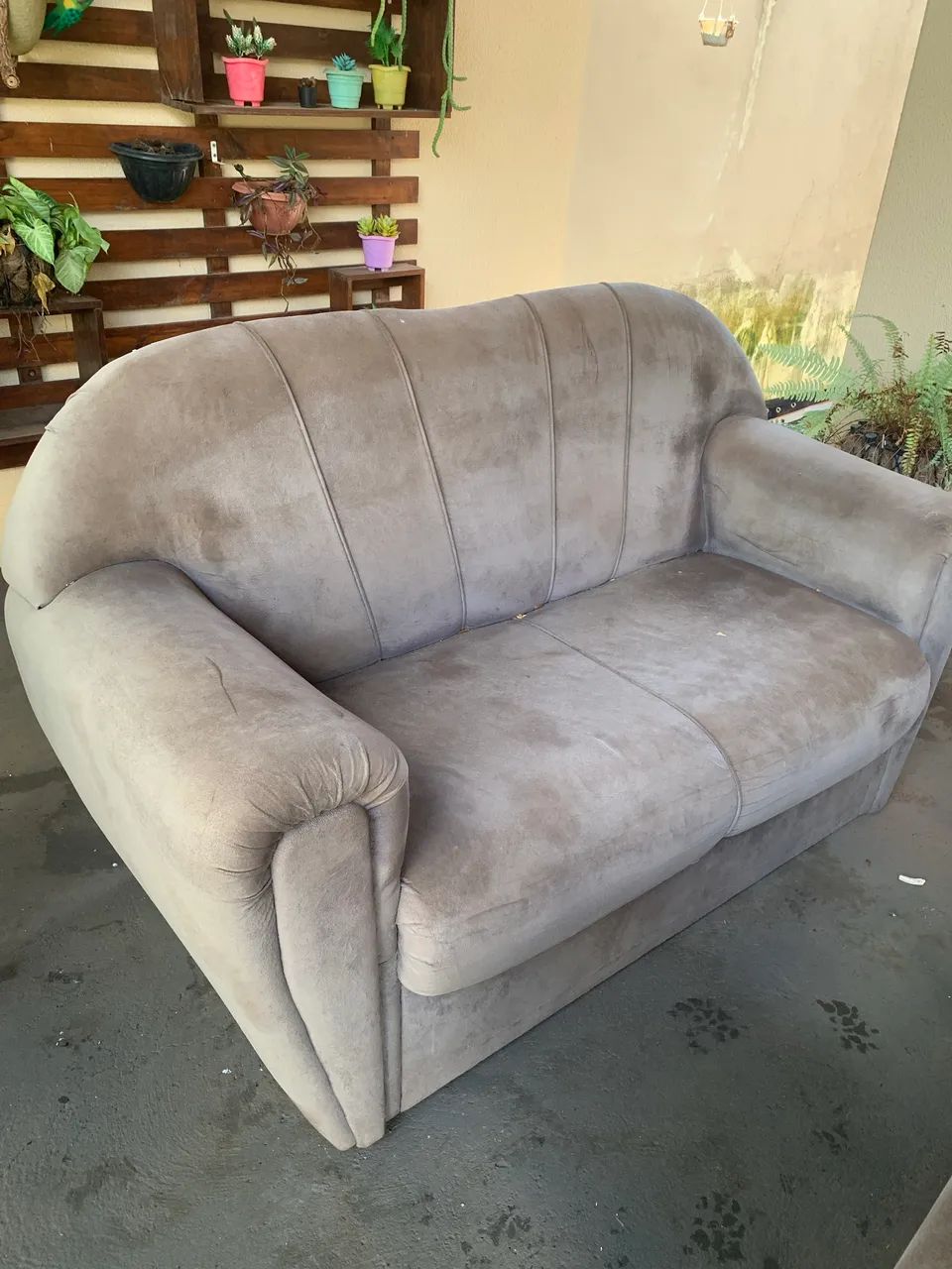 Vendo um conjunto de sofá de 3 e 2 lugares  - Foto 2