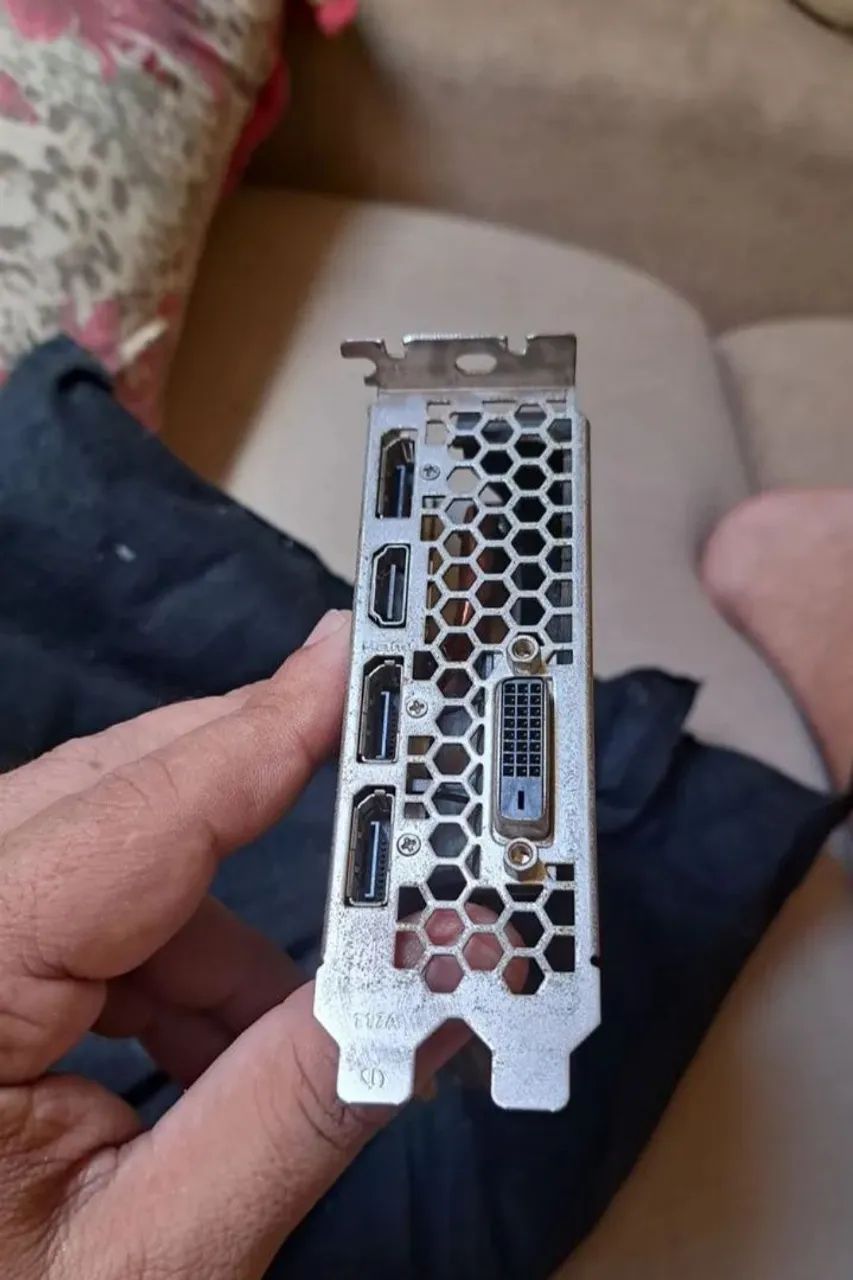 Placa de vídeo rtx 2070 ghost gainward  - Foto 3