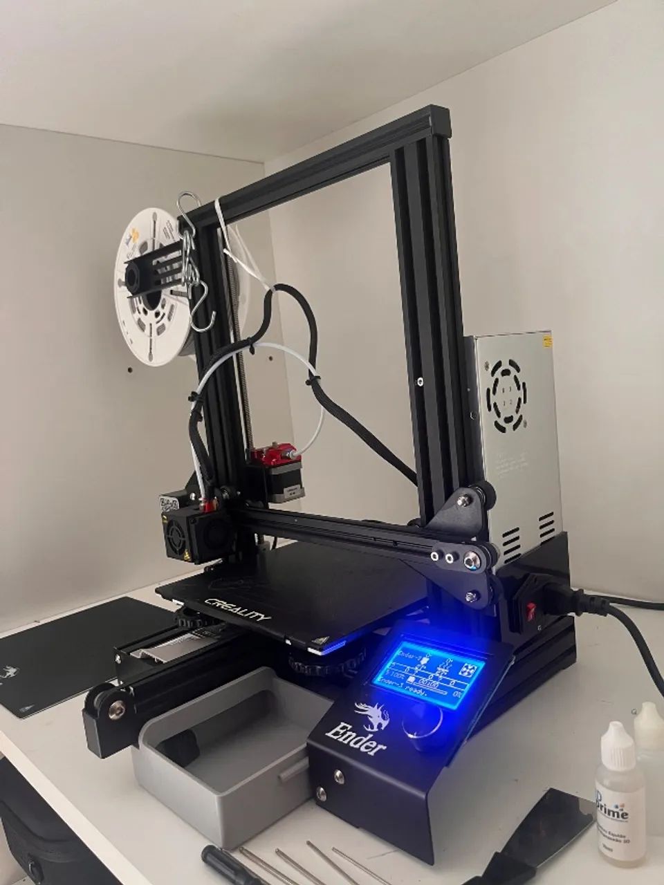 Impressora Ender 3D + Acessórios em ótimo estado - Foto 3