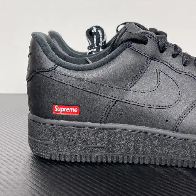 Nike Air Force 1 Low x Supreme - Foto 5