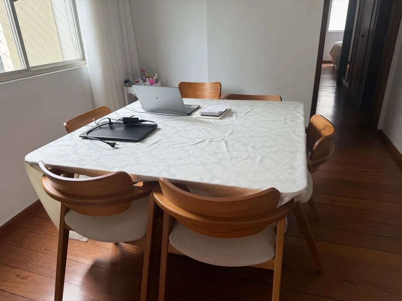 Mesa quadrada com 6 cadeiras - Foto 5