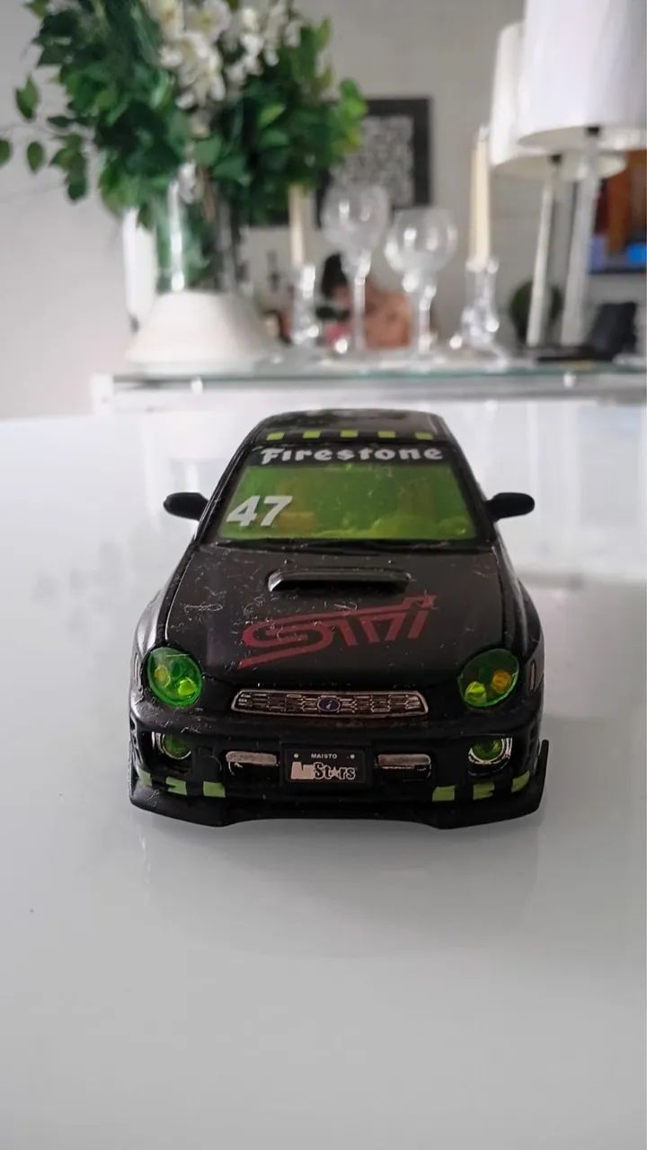 Subaru Maisto escala 1:24 - Foto 4