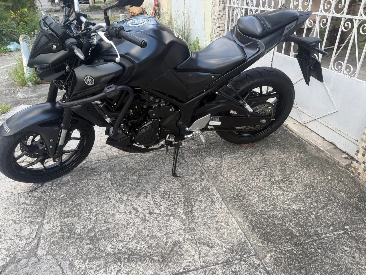 25.000   MT03   - Foto 2