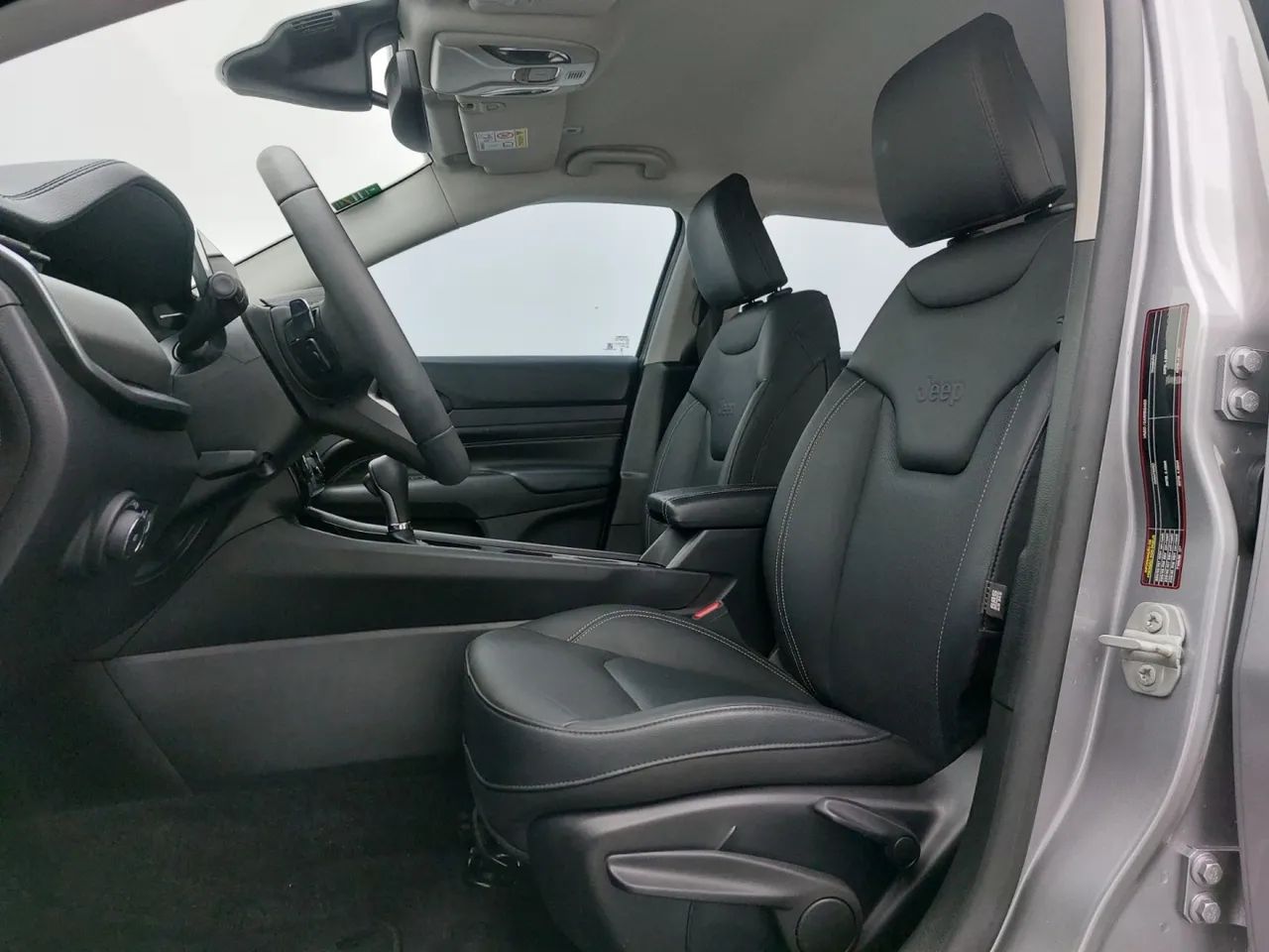 Jeep Compass LONG. T270 1.3 TB 4x2 Flex Aut., foto 16 de 18