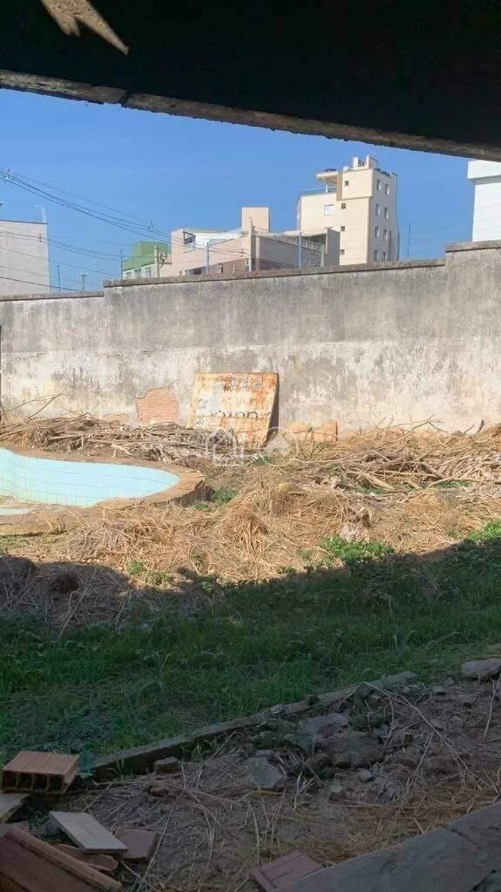 LOTE COM CASA E PISCINA A VENDA NO CALAFATE - Foto 2