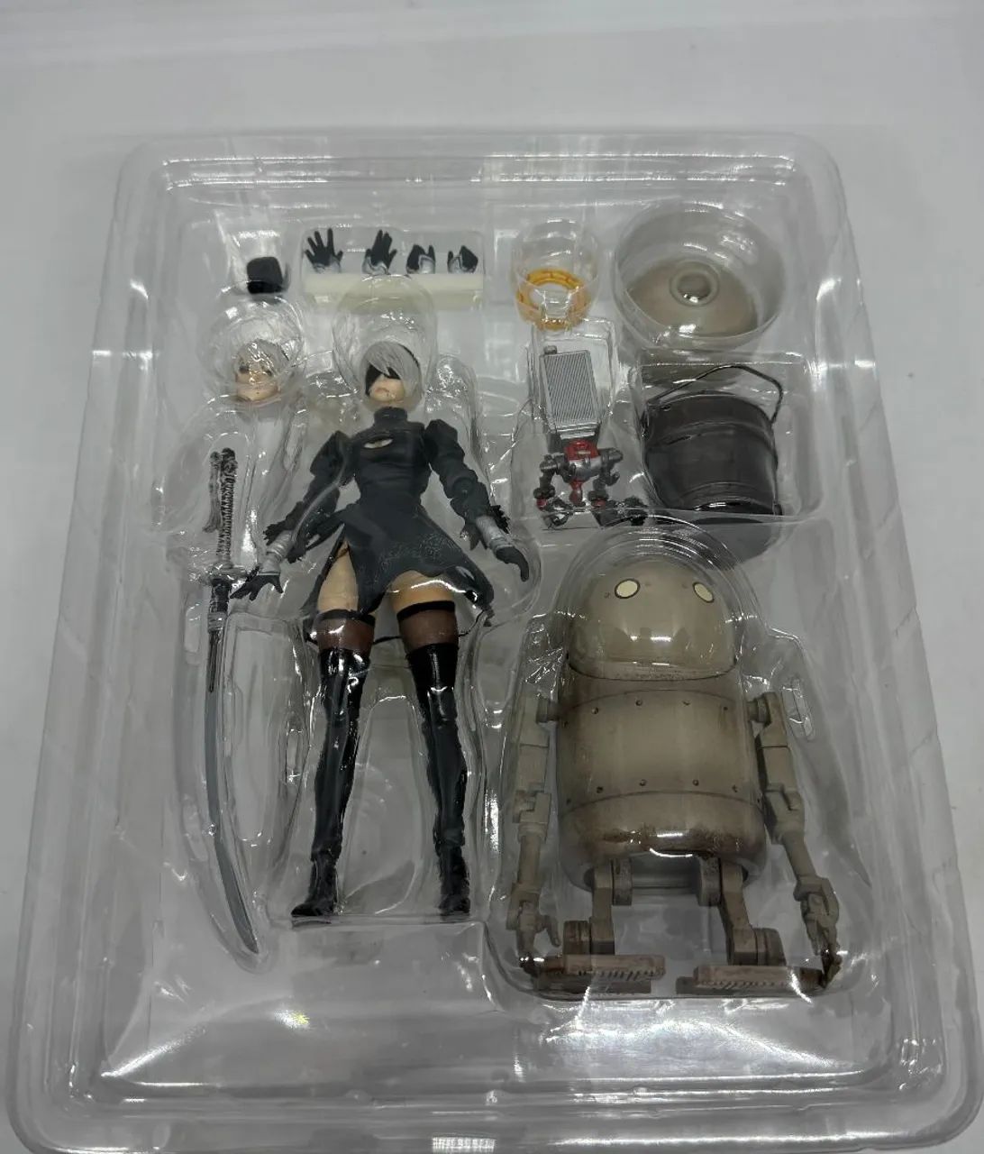 Action Figure Bring Arts NieR Automata - 2B & Machine Lifeform Set - Foto 2