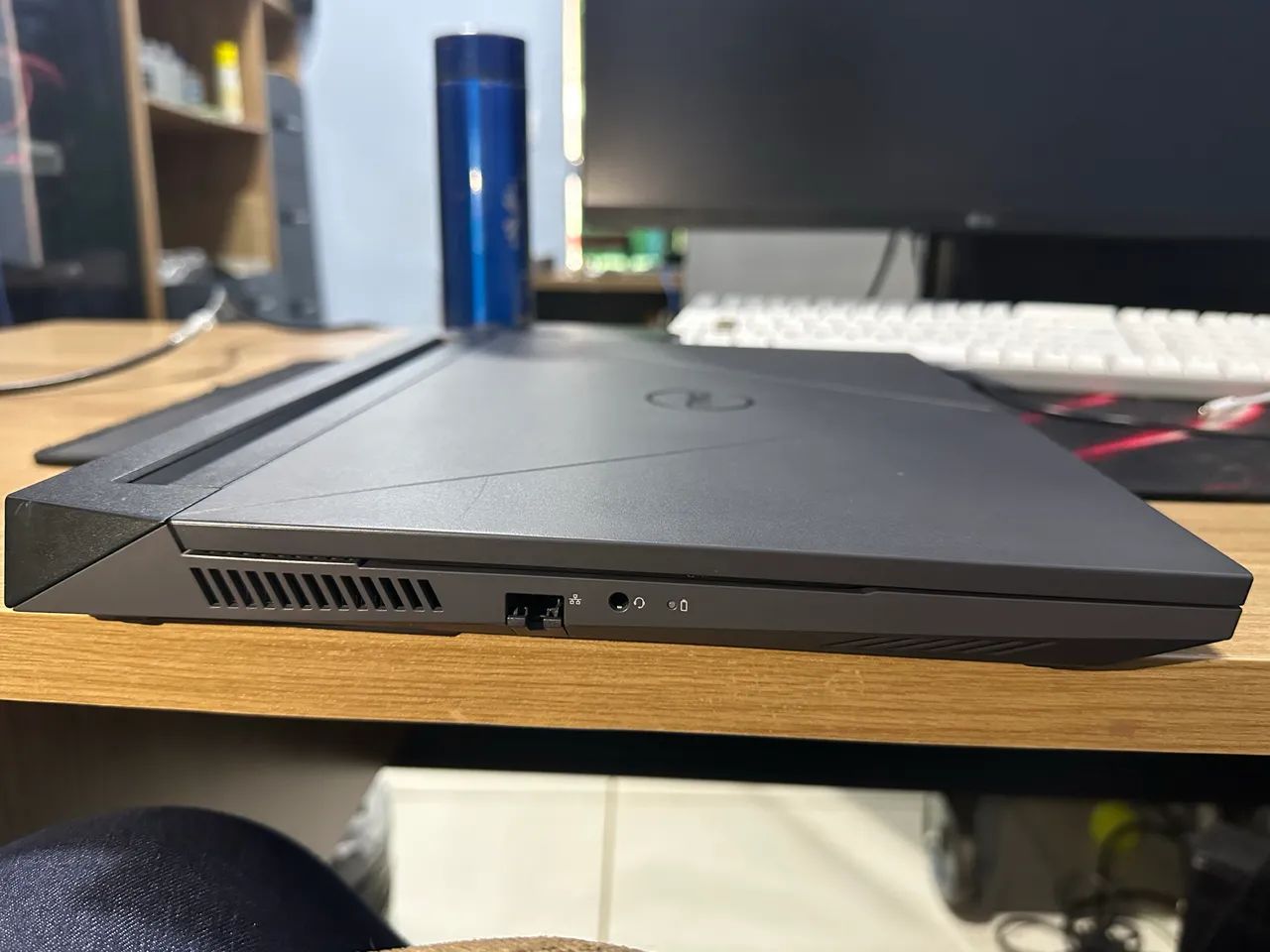 DellG 15 - Foto 2