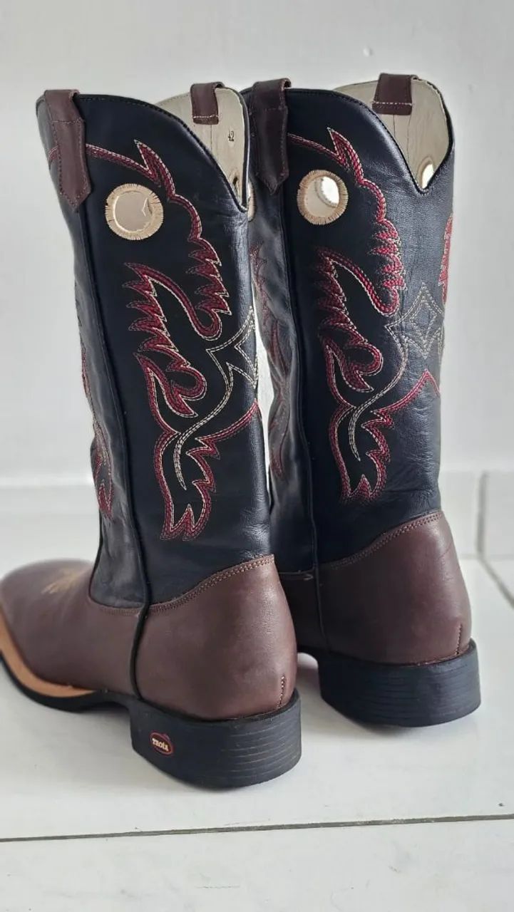 Bota de couro - Foto 4