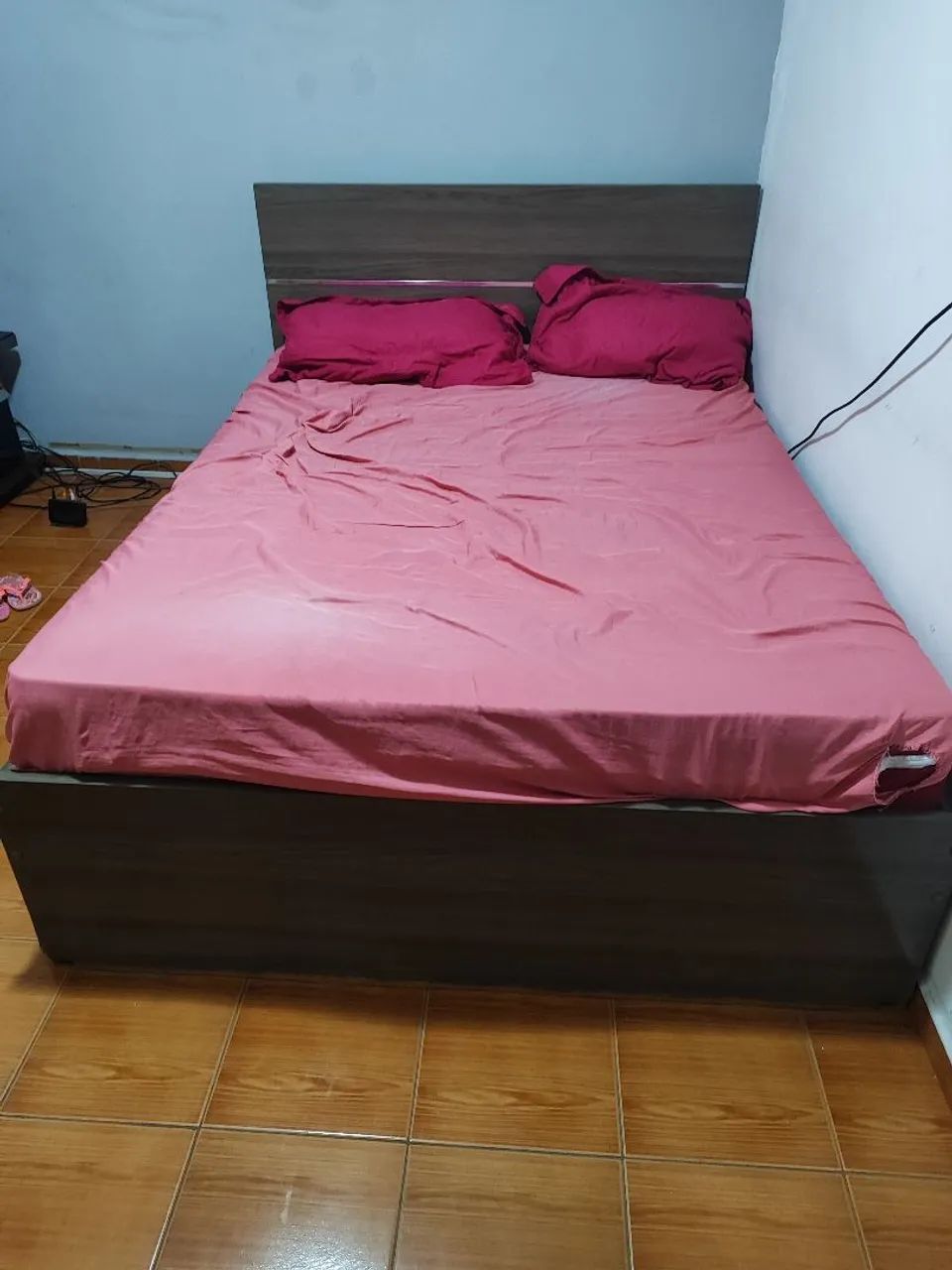 Guarda roupa e cama  - Foto 2