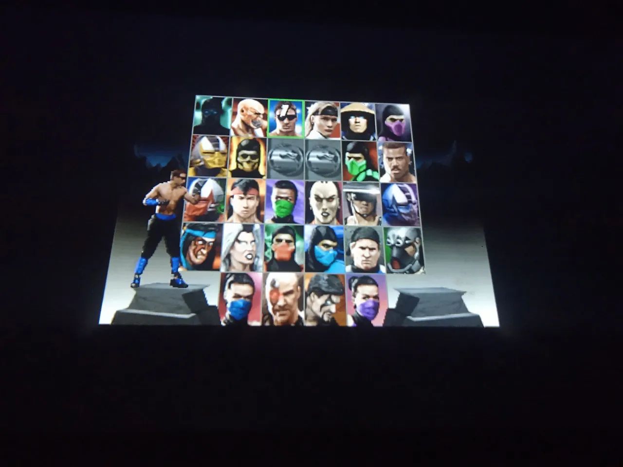 Projetor vevshao a12 com aplicativos de filmes , séries, canais e jogos de graça de brinde - Foto 5