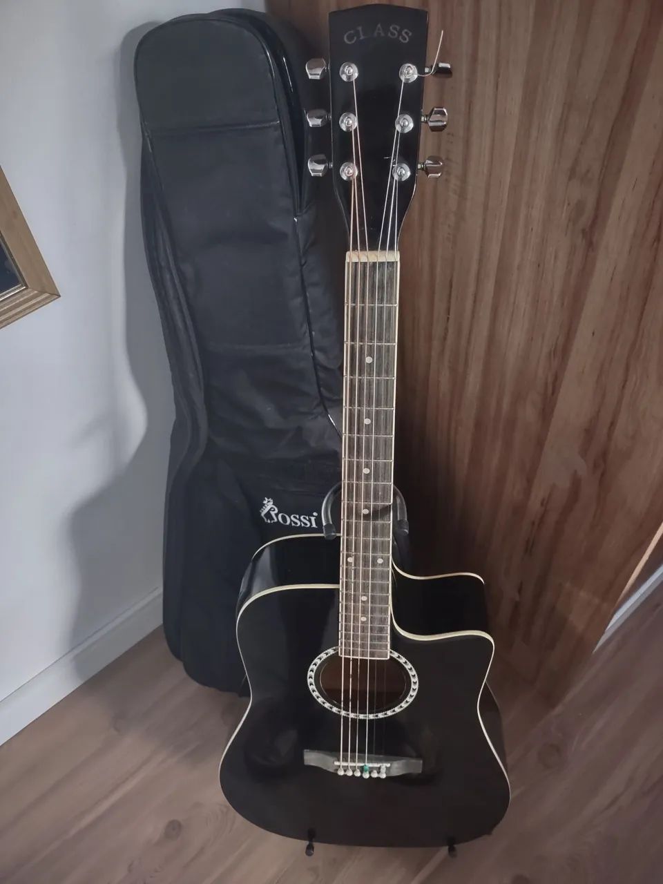 Violão elétrico e caixa de som com capa  - Foto 3
