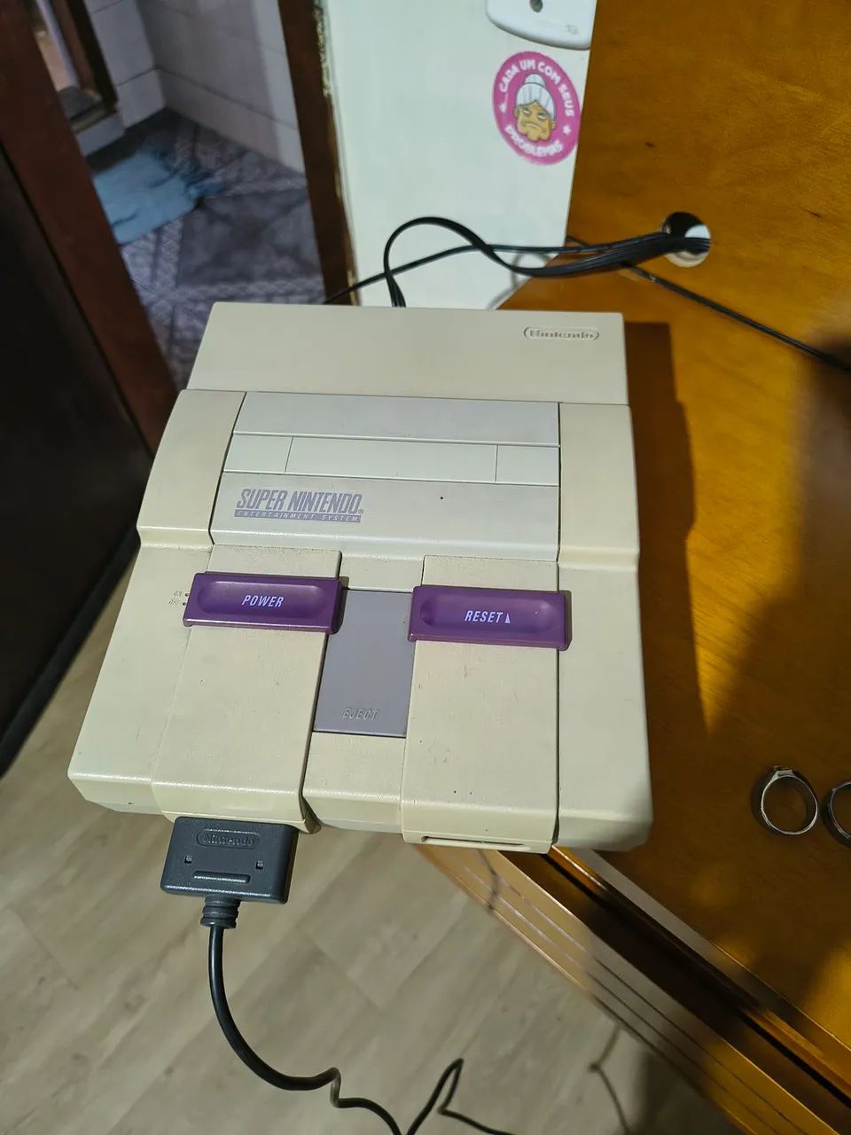 Super Nintendo com 2 controles e 2 cartuchos  - Foto 5