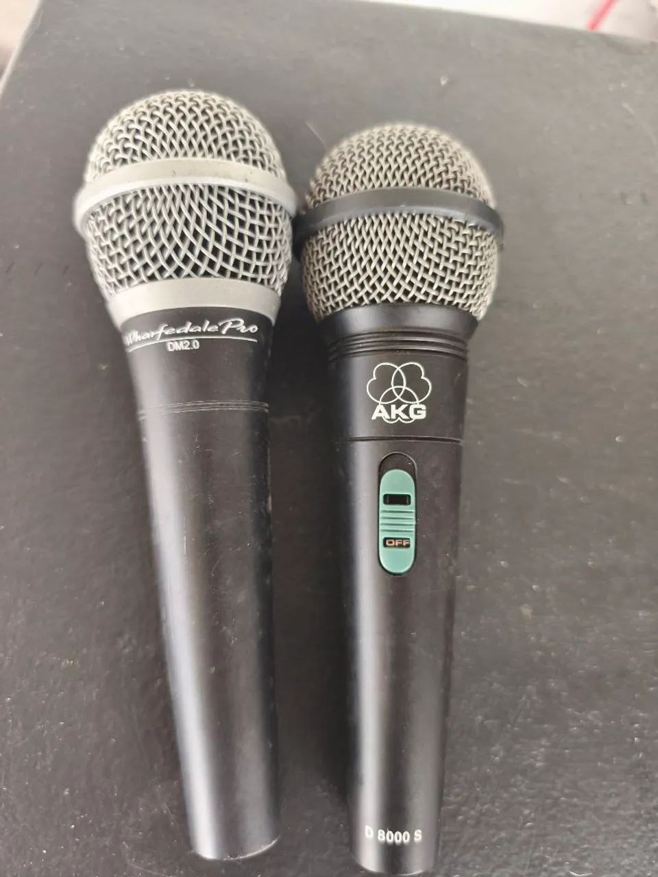 caixa ativa e pedestais com microfone - Foto 3