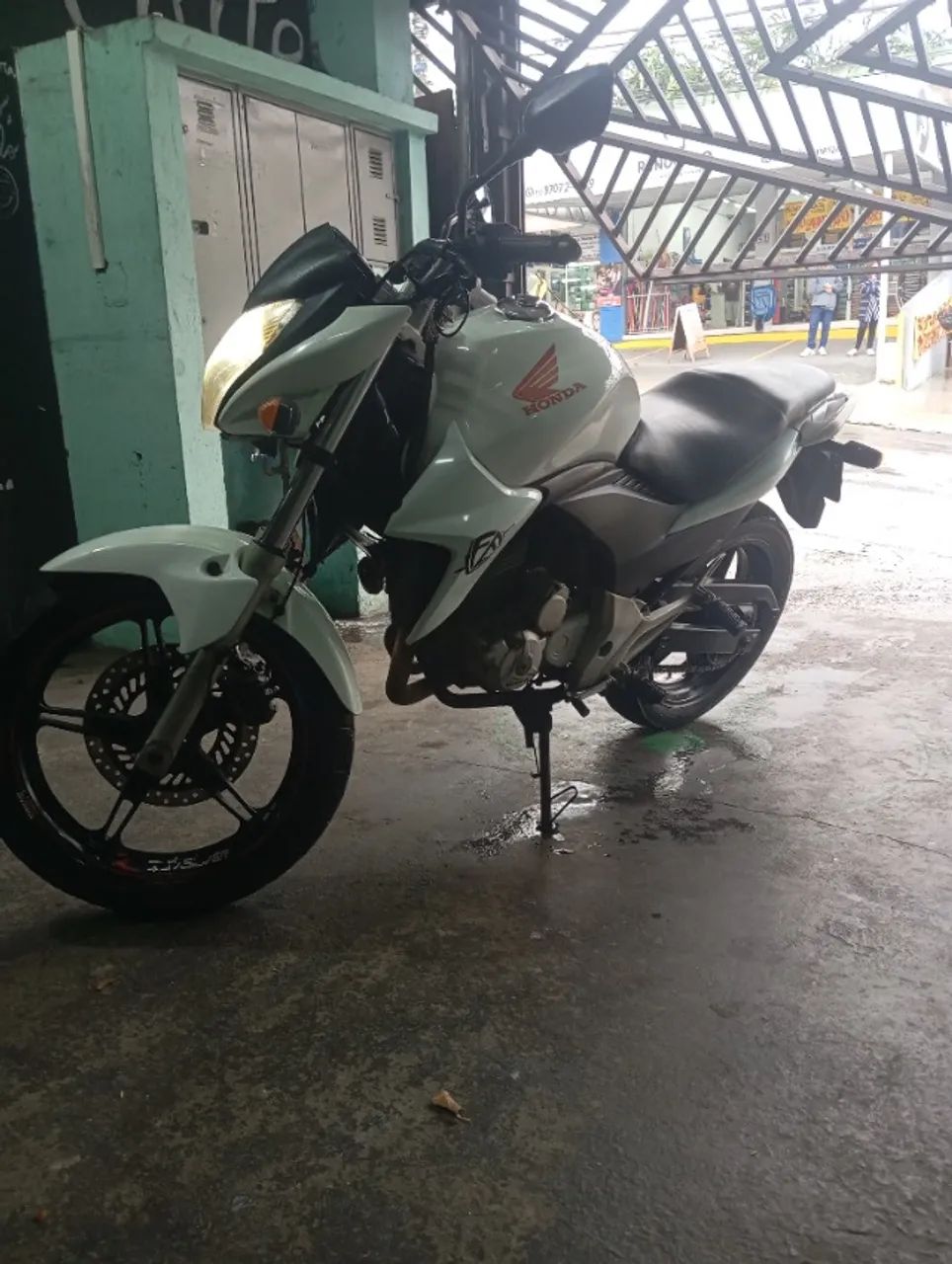 Cb 300 2014 