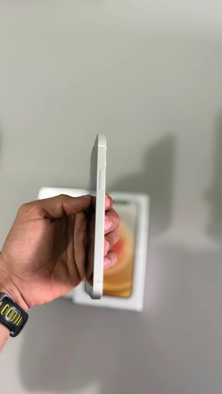 IPHONE 12 64gb - Foto 2