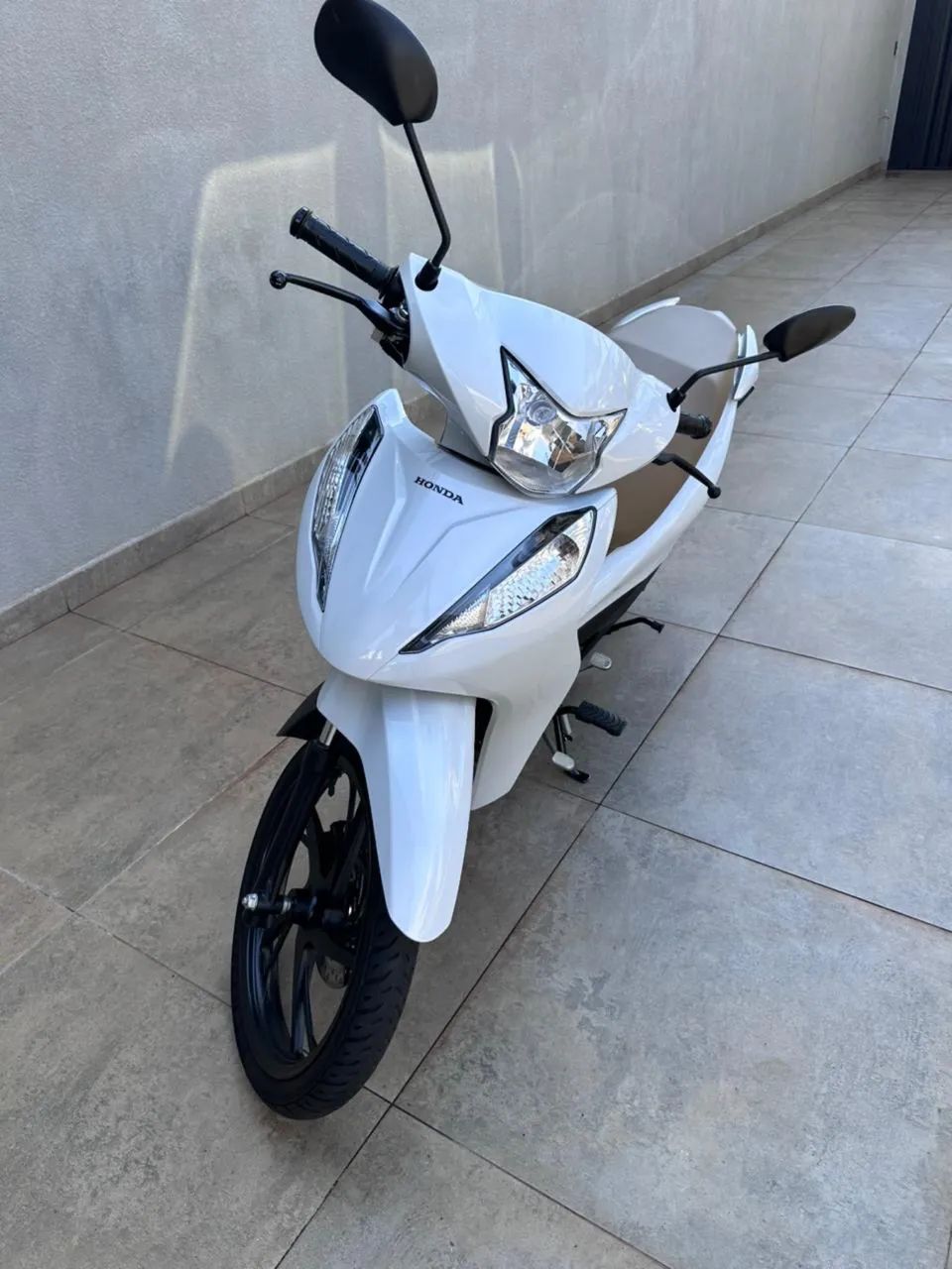 Biz 125 EX  - Foto 3