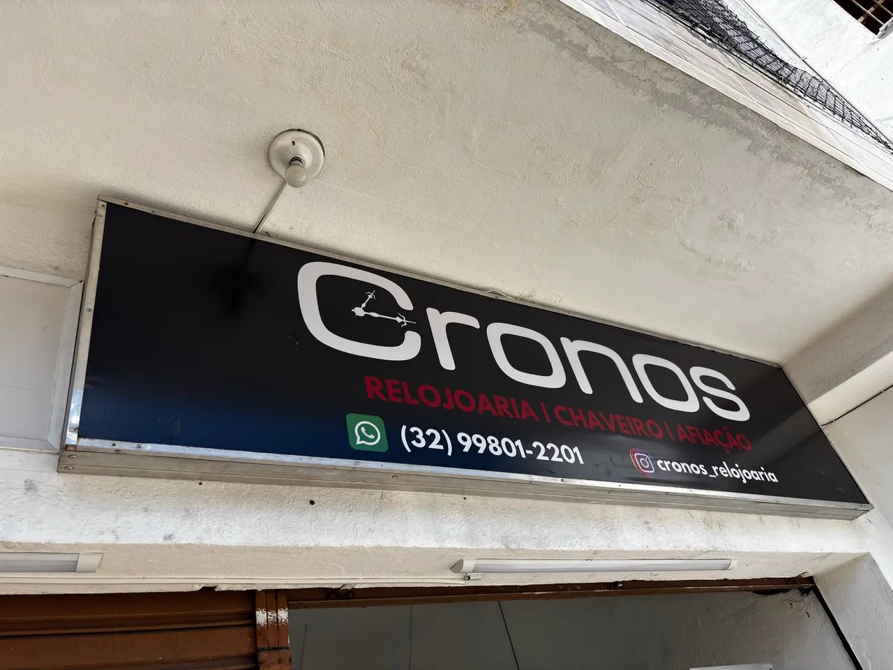 Letreiro iluminado em alumínio - Foto 2