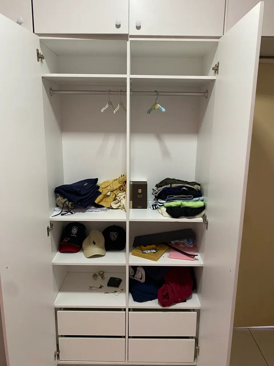 Guarda roupa projetado - Foto 4