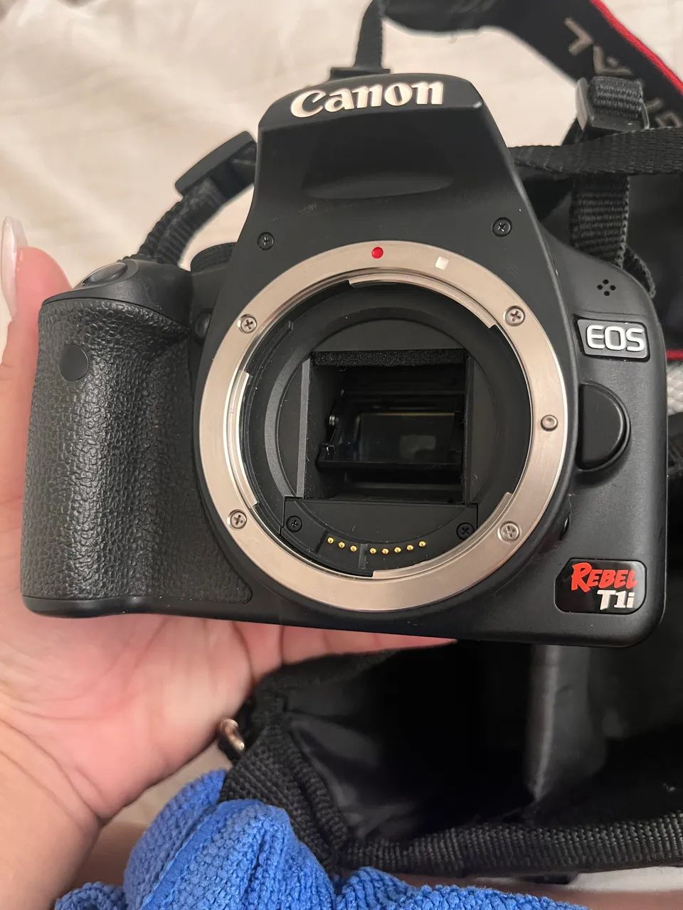 CÂNON T1i  - Foto 3