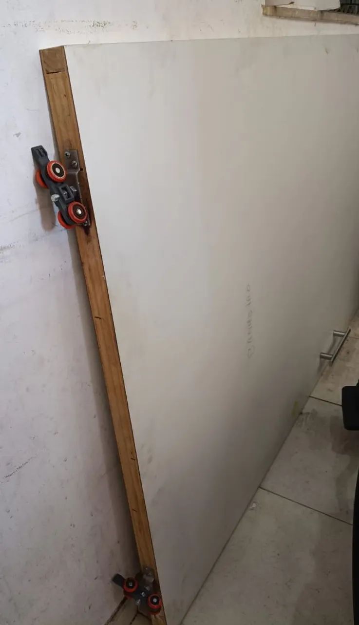 VENDO MESA LINDA DE VIDRO - Foto 3