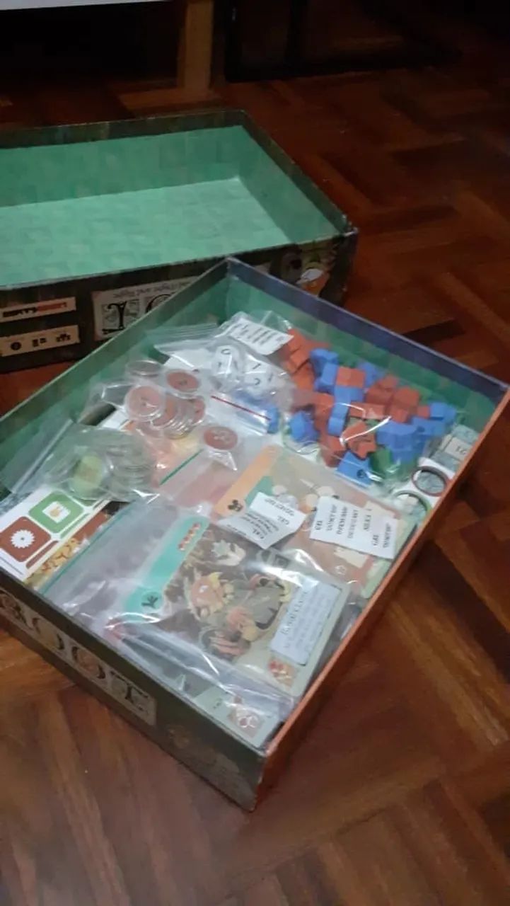 ROOT em Inglês - Nunca Jogado - Todo Sleevado com Sleeve Premium - Foto 6