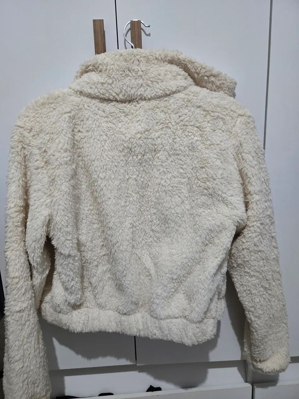 Jaqueta de frio branca  - Foto 3