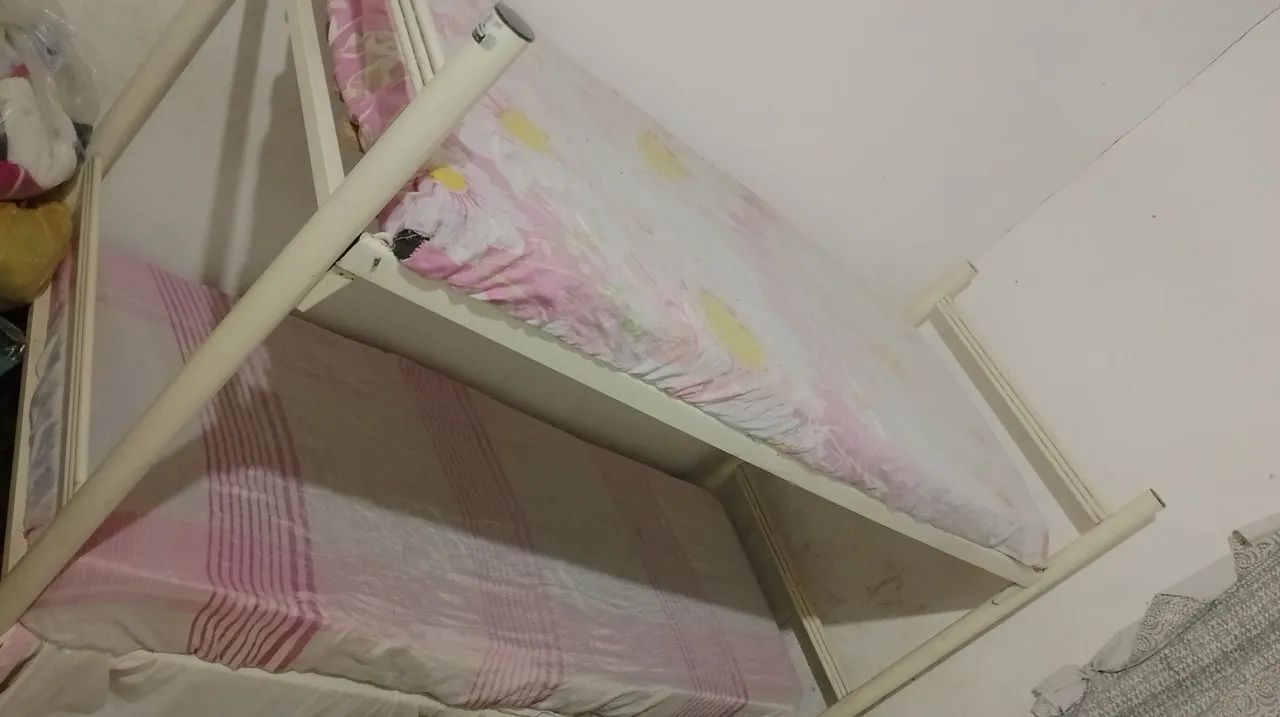 Cama beliche grande 64985859560322121