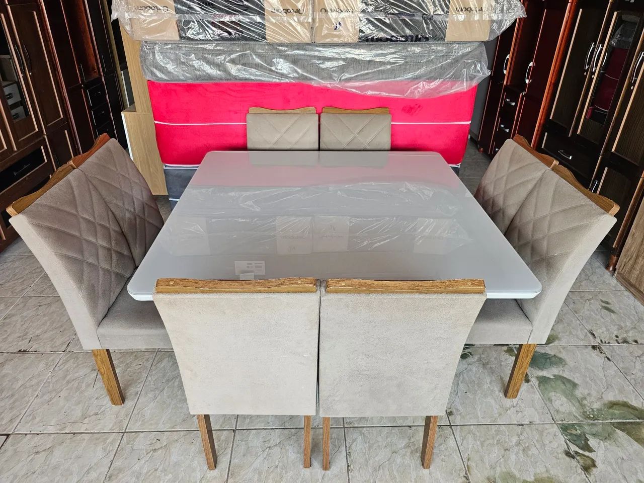 Mesa de mdf tampão de vidro usada  - Foto 3