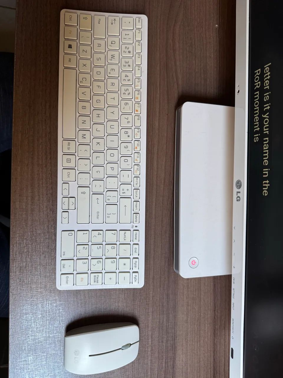 Computador All In One LG - 23V545 - Foto 3