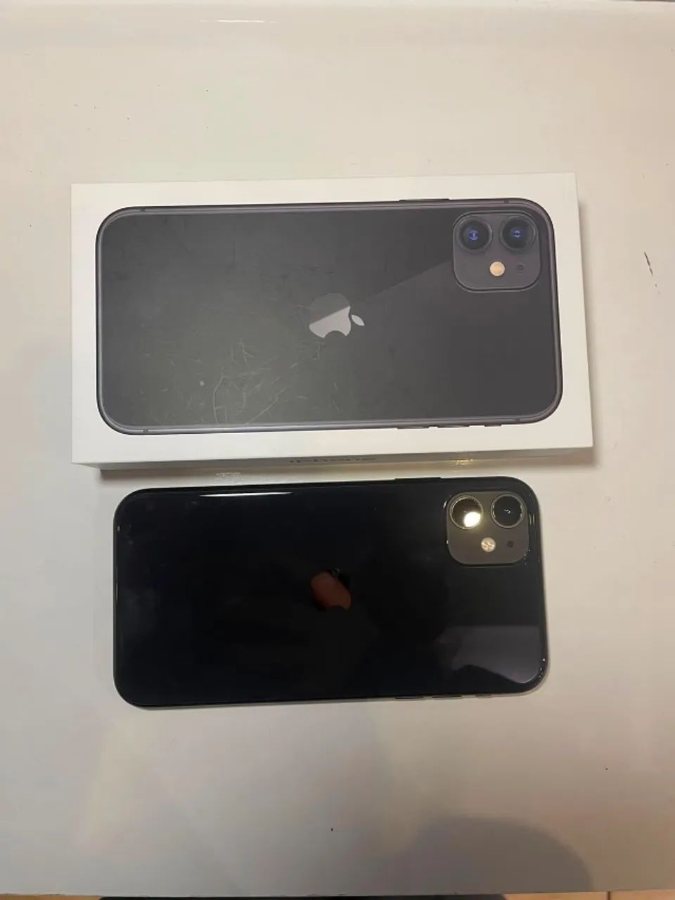 iPhone 11 de 64 GB na cor Preto