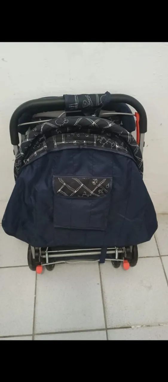 Carrinho de bebê usado apenas 3x - Foto 2