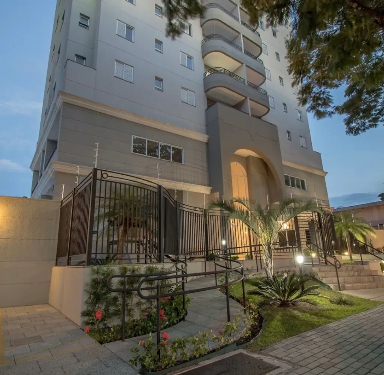 Imóvel para aluguel possui 70 metros quadrados com 2 quartos