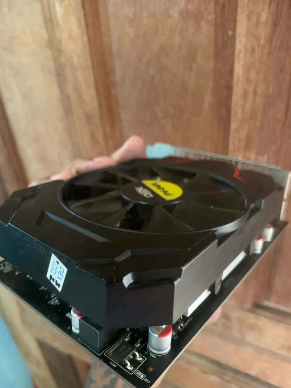PLACA DE VIDEO AMD R7 240 - Foto 3