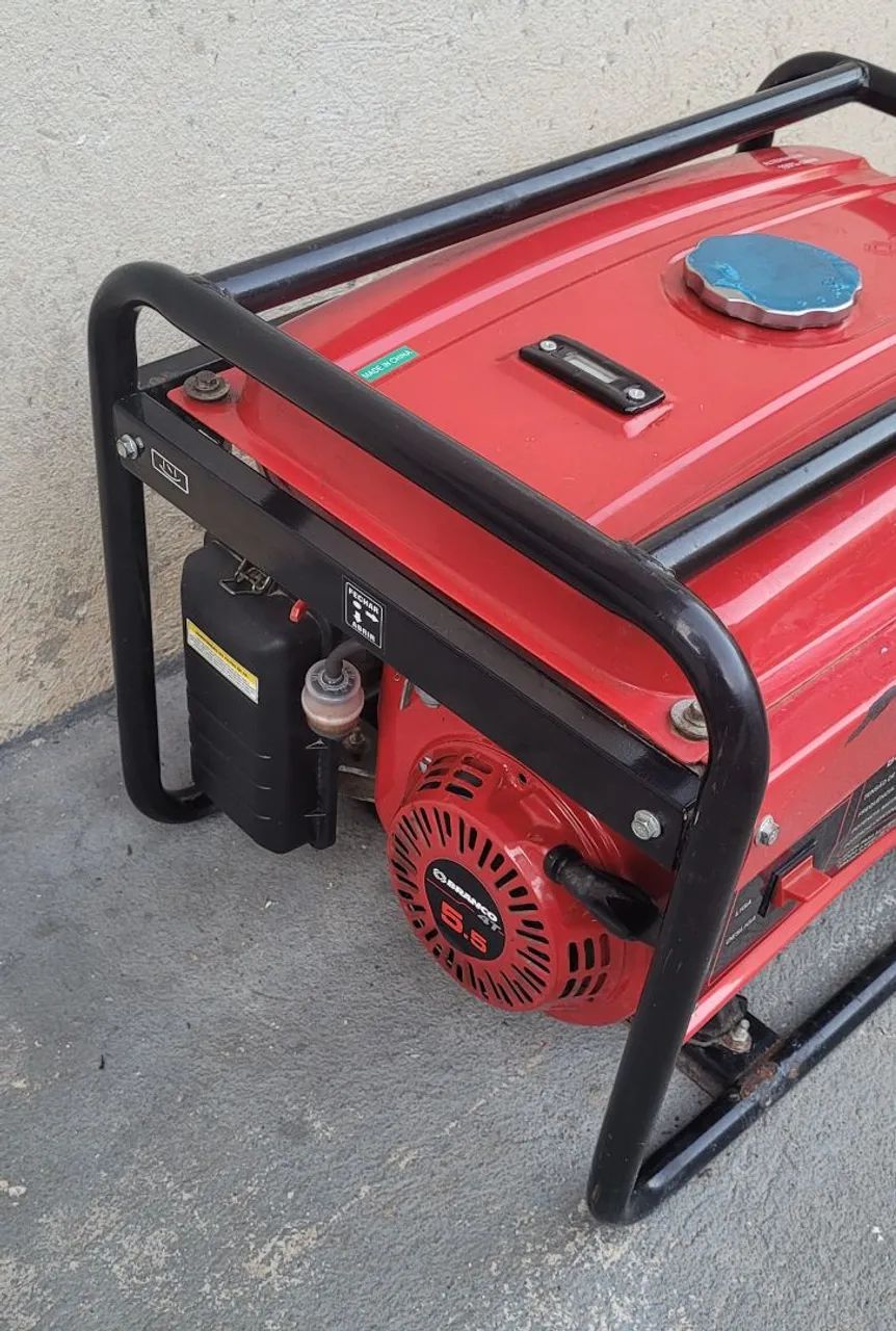 Gerador Branco B4T-2500 S 2.2kva - Foto 2