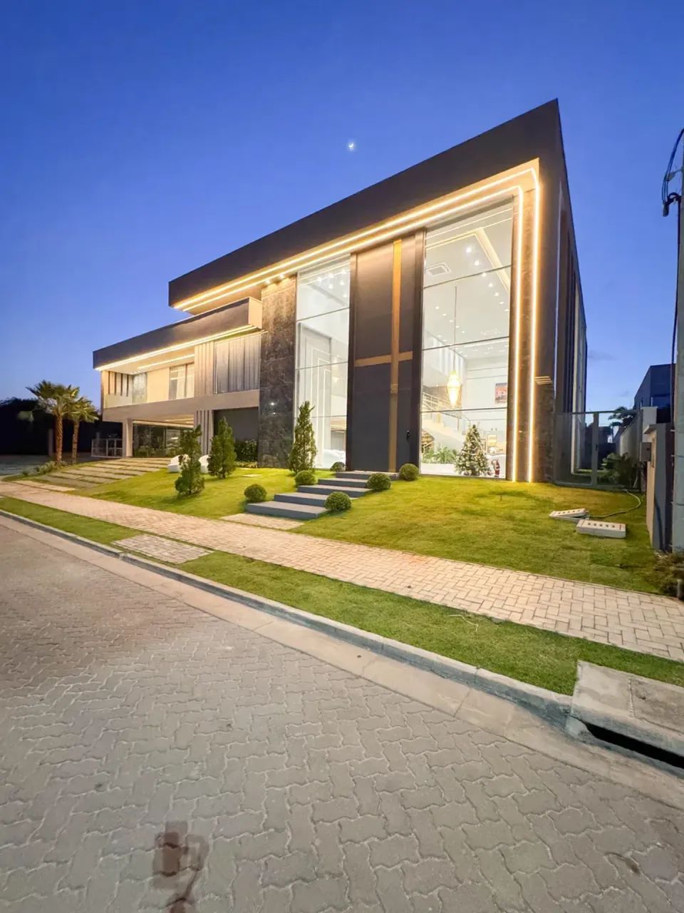 Casa magnífica de dois lotes no Cidade Alpha - Eusébio - CE
