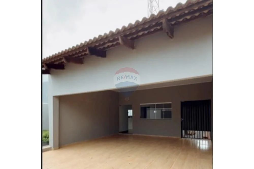 Casa Ampla com 3 Suítes e Churrasqueira! - Foto 2
