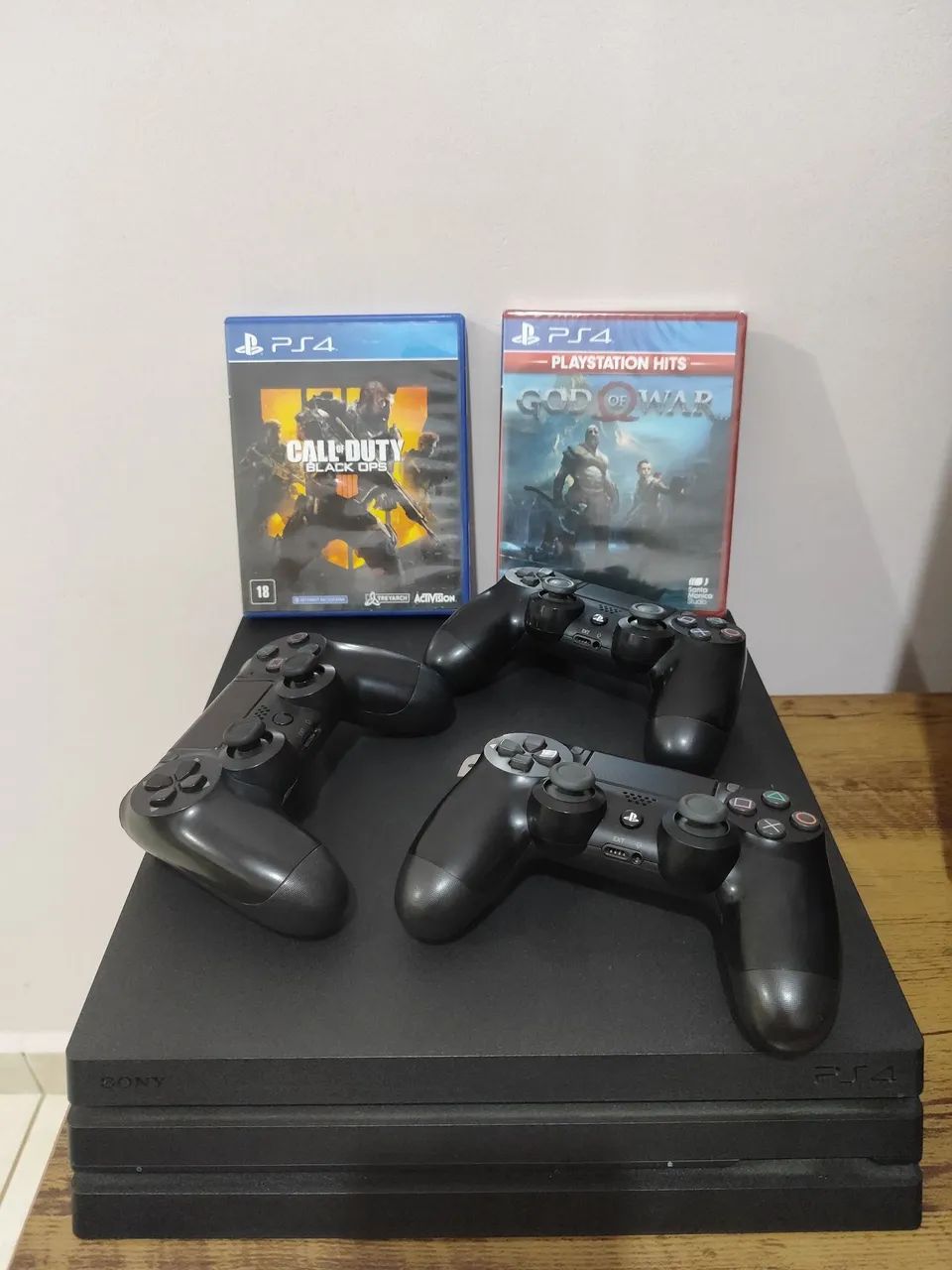 PS4 PRO 1TB - Foto 2