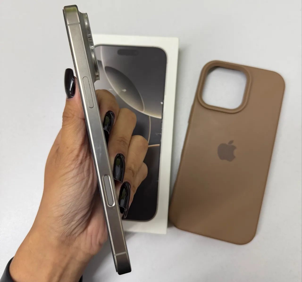 iPhone 16 Pro Max 256gb - Impecável  - Foto 5