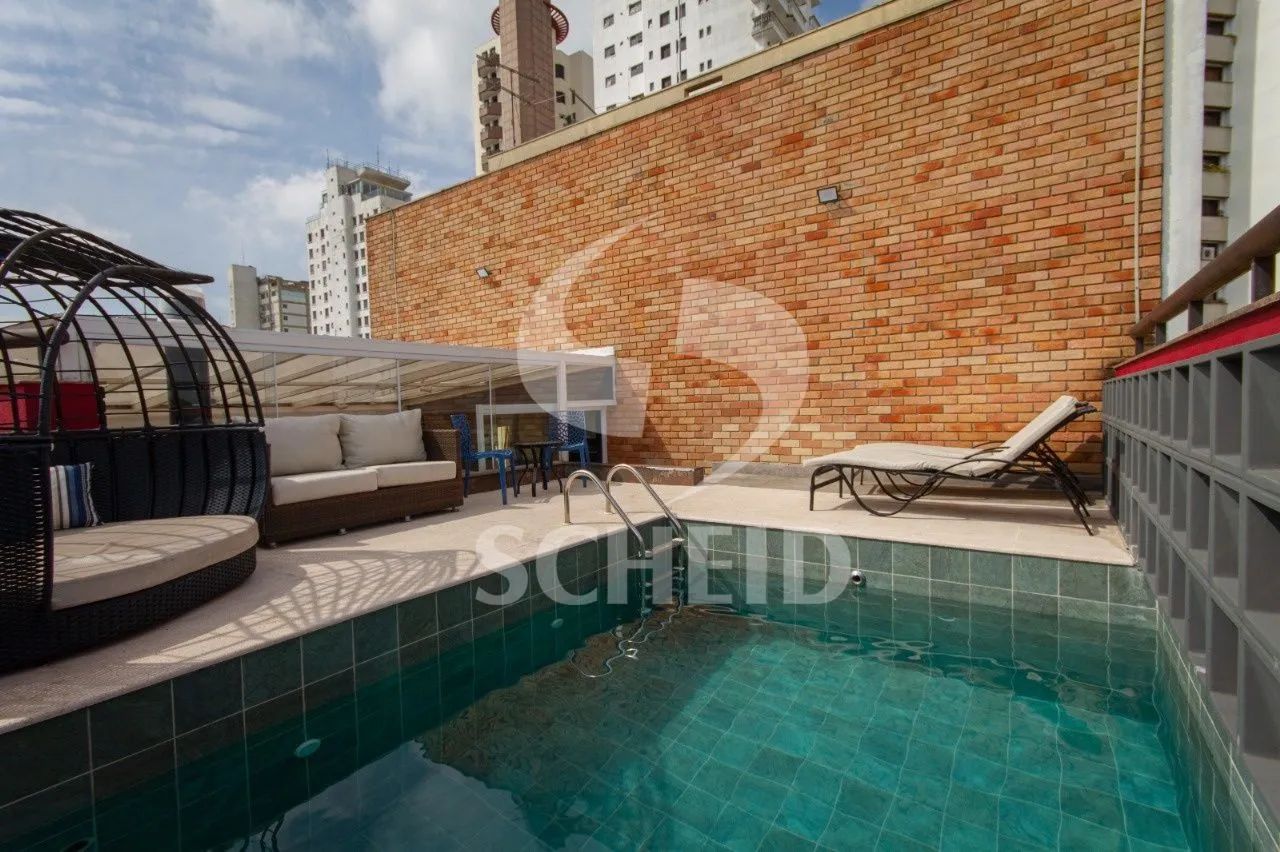 Cobertura no Real Parque, com 198 m²