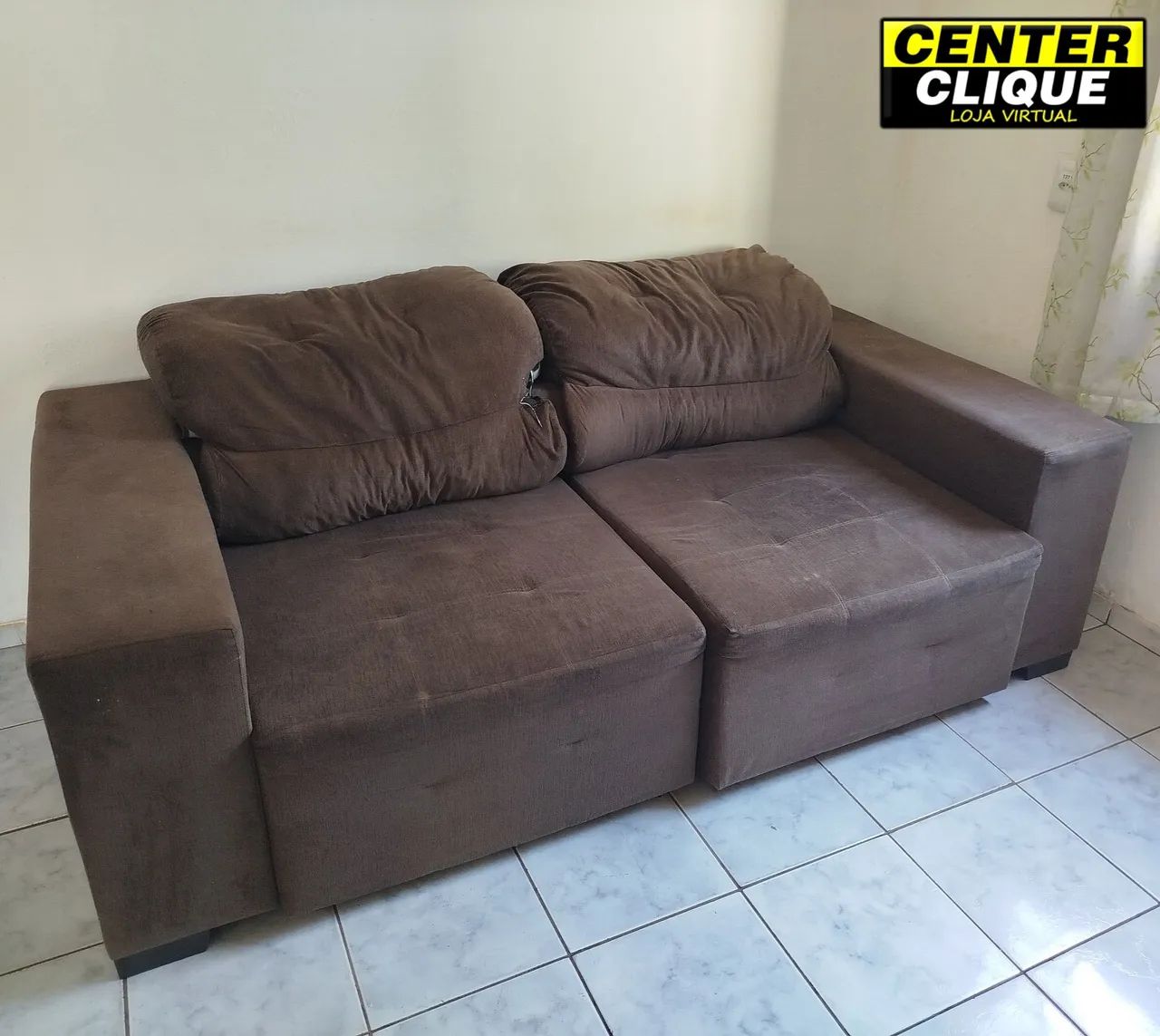Sofá 2,10x1,70 Retrátil e Reclinável Usado: Retirar no Aero Rancho!  - Foto 4