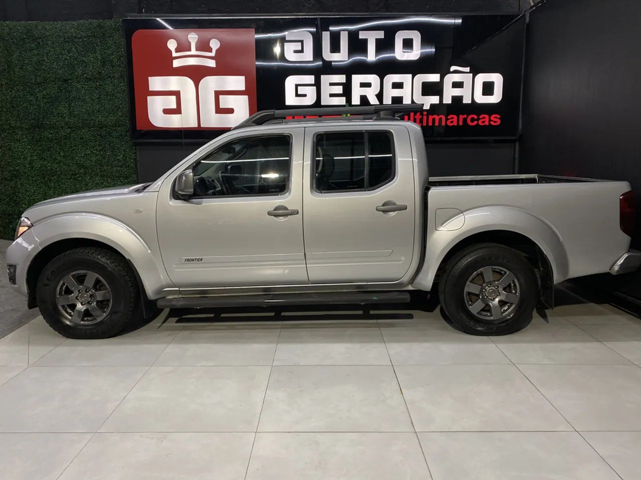 Nissan Frontier SV AT. CD 4x4 2.5 TB Dies. Aut., foto 4 de 20