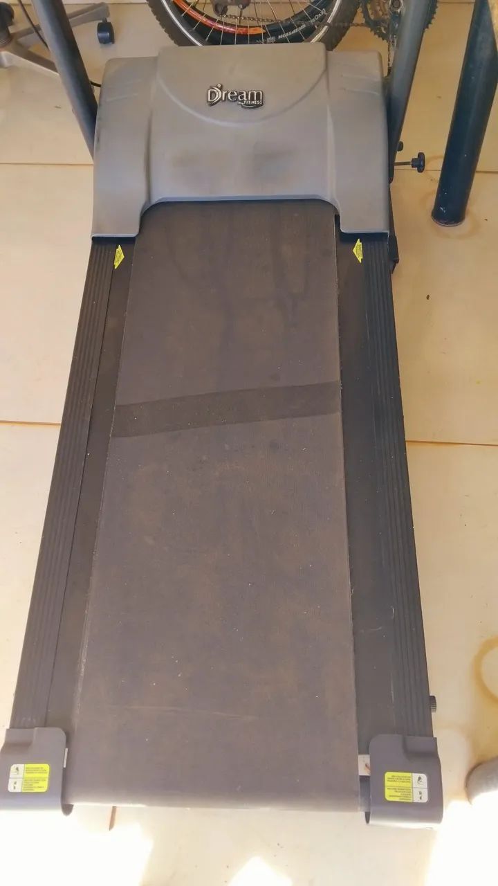 Vendo essa esteira  semi-nova!!! - Foto 5