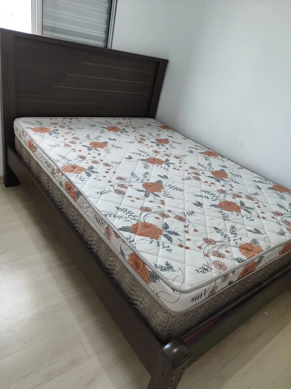 Cama de casal 
