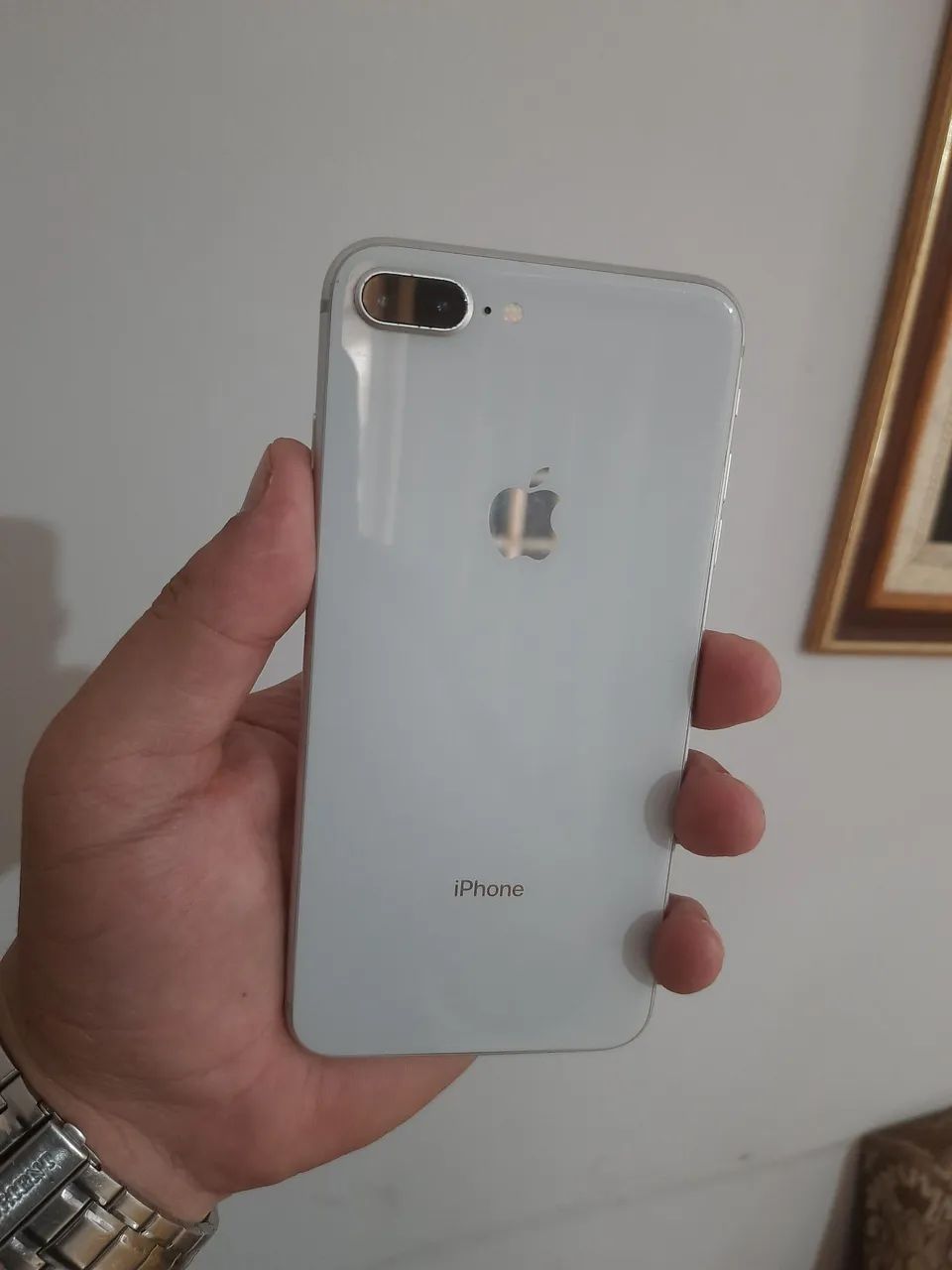 IPhone 8 plus 64 gb impecável - Foto 2