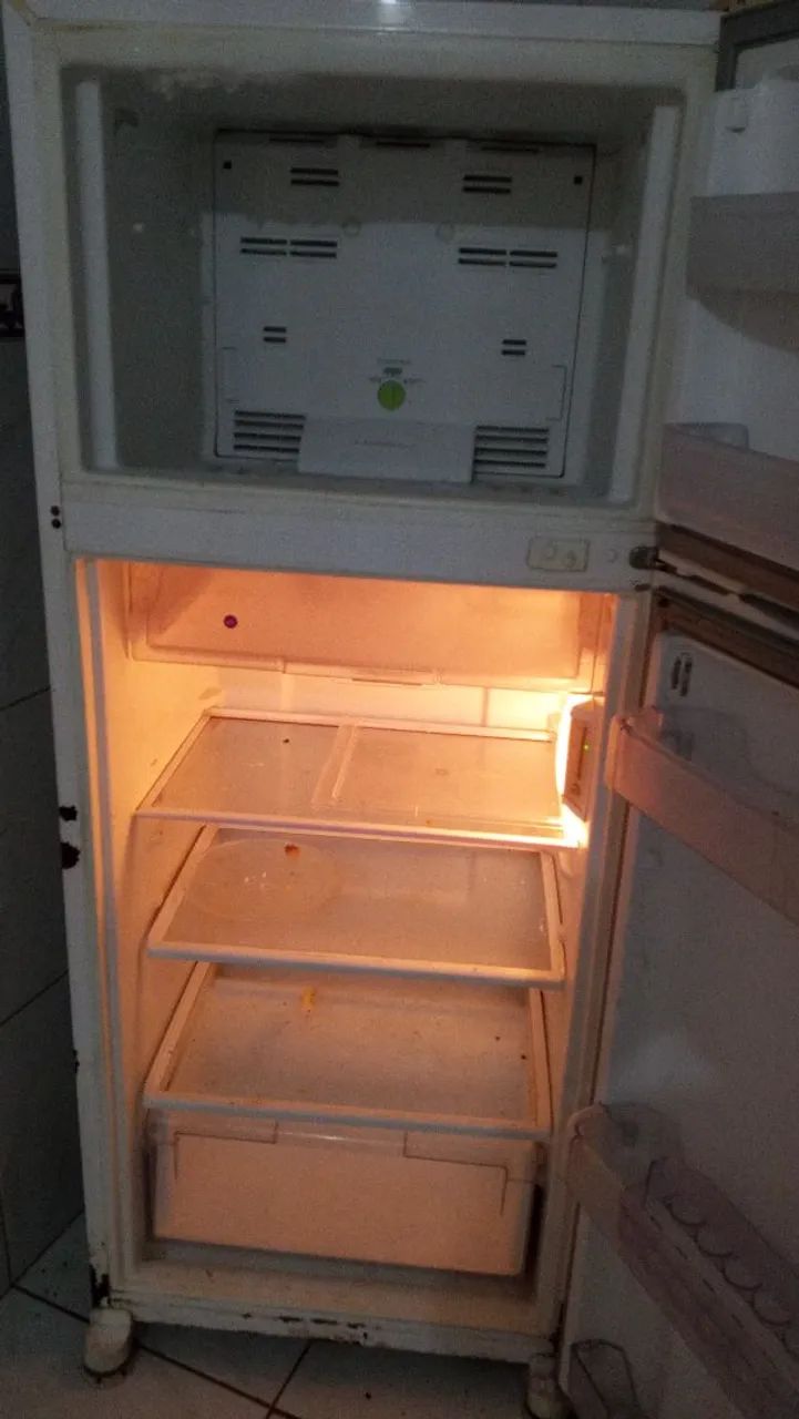 Geladeira sem defeito 
