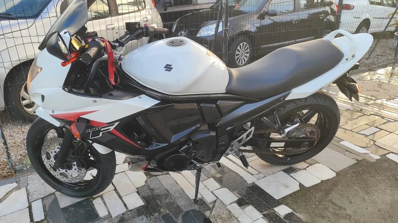Suzuki GSX 650F - Foto 2