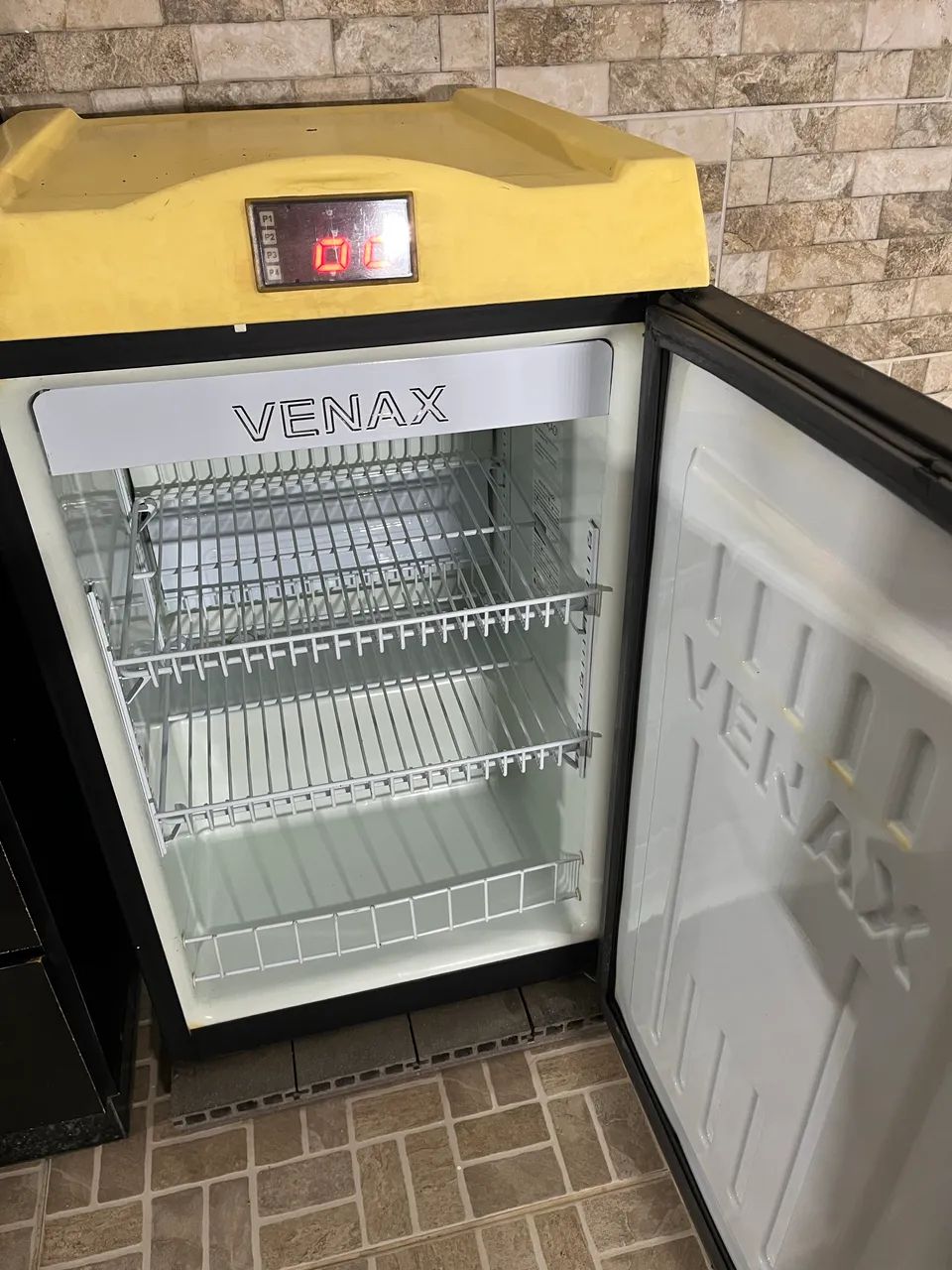 Frigobar Freezer Venax  - Foto 2