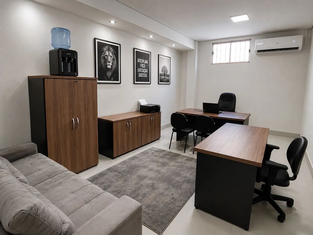 SALA COMERCIAL MOBILIADA 