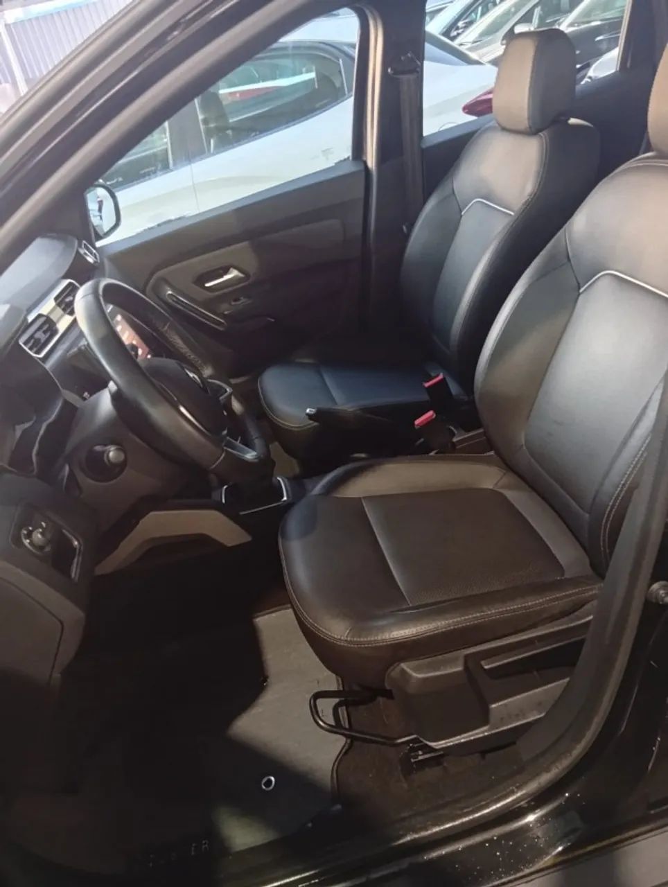 Renault Duster Iconic 1.3 TB 16V Flex Aut. 2023 - Foto 3